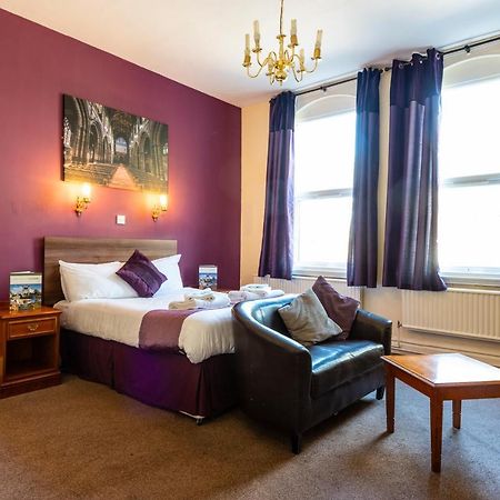 Dene Hotel Chester Extérieur photo