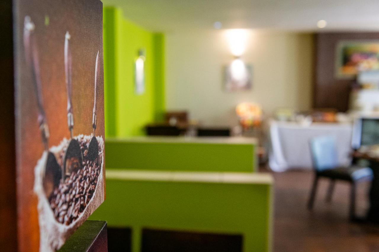 Dene Hotel Chester Extérieur photo